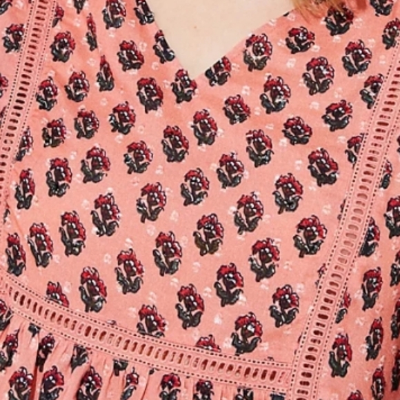 Loft Peplum Blouse Size Petite M EUC (Cami not included) - Picture 5 of 10